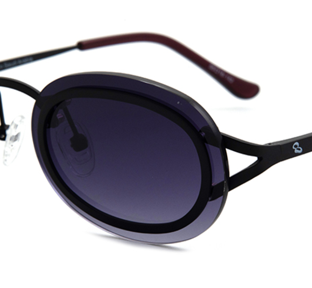 05 - Black Black